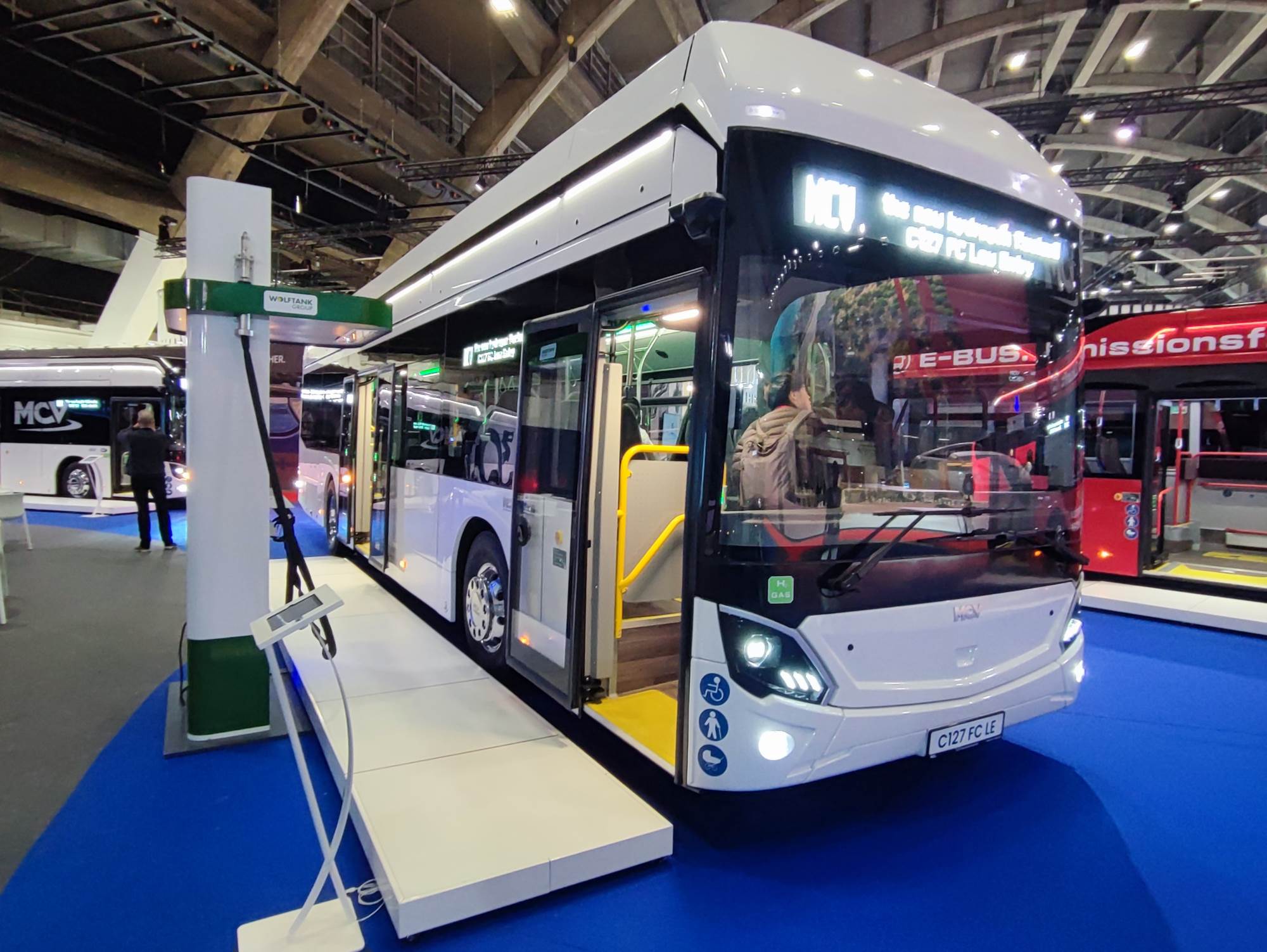 إم_سى_فى__أطلقت_أولى_باصاتها_العاملة_بالهيدروجين_result