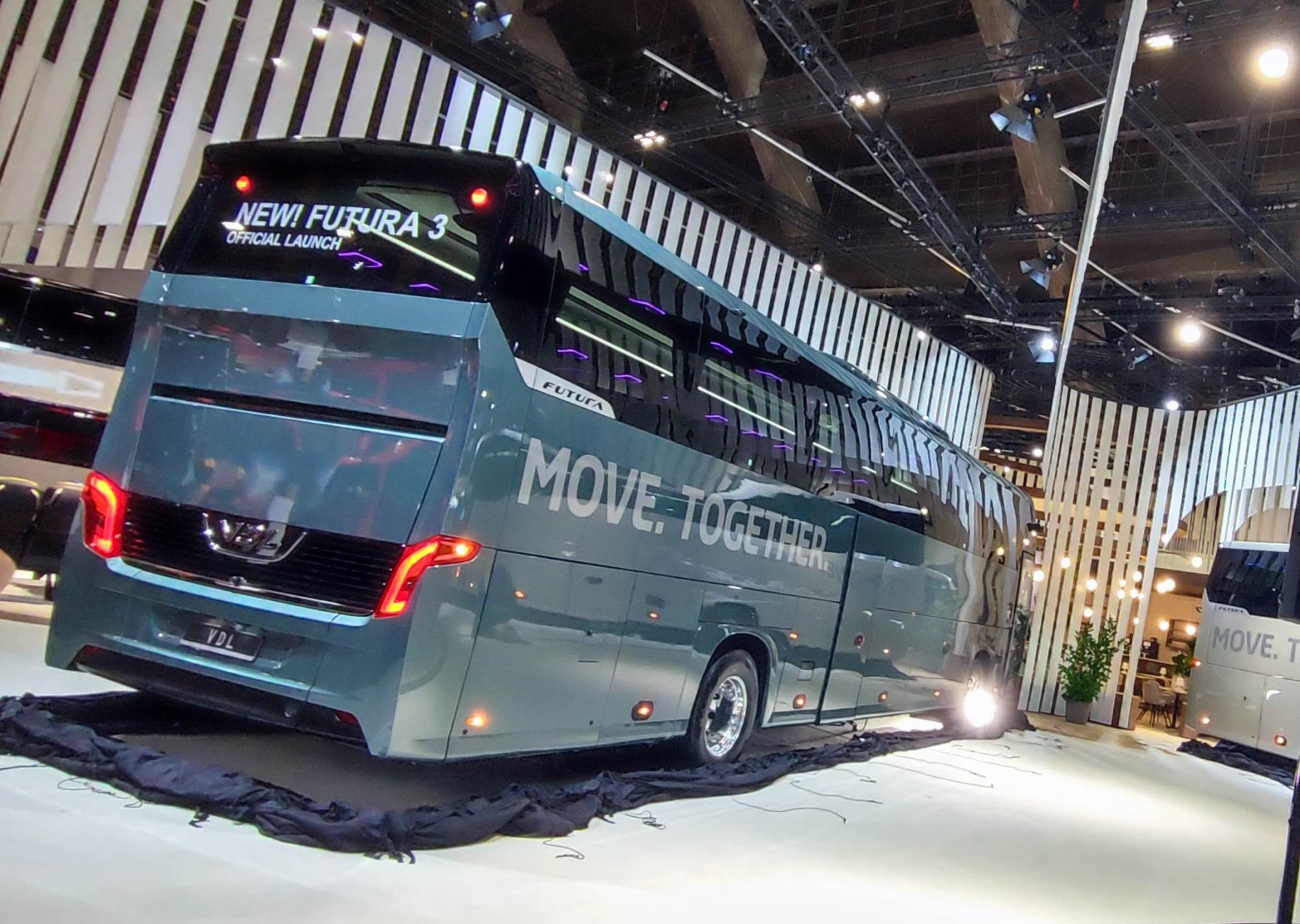 فى_دى_إل_أطلقت_أحدث_باصاتها_السياحية_-_فوتورا_3_result