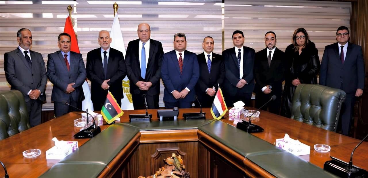 cf12cf1b-c68a-4bc0-9c4b-59943db93663