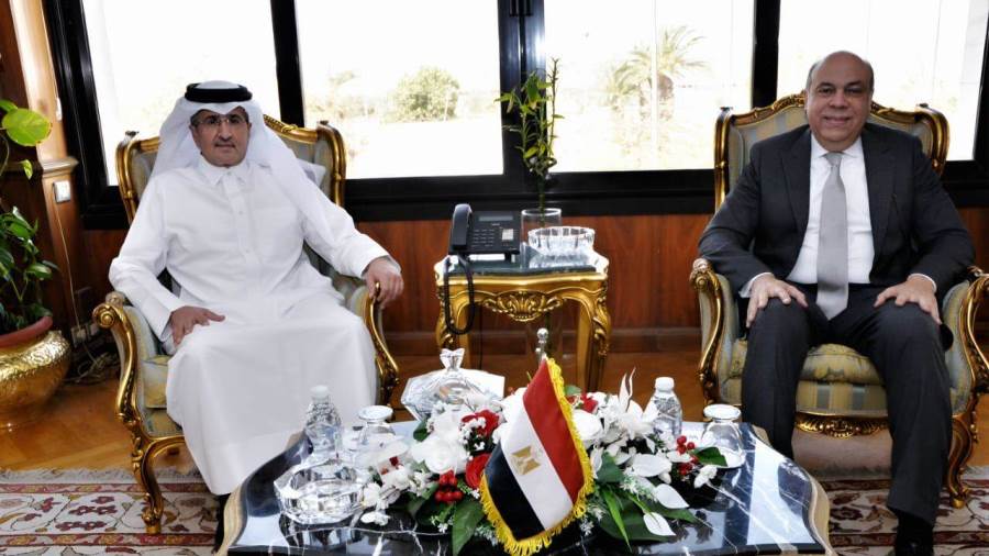 وزير الطيران المدني يستقبل رئيس الهيئة العامة للطيران المدني القطري لبحث أوجه التعاون بين الجانبين 