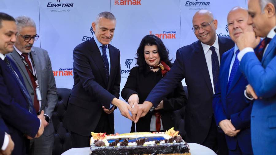 مصر للطيران تحتفل بالعيد الـ71 لقطاع السياحة «الكرنك» بمناسبة إنشائه
