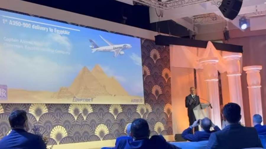 إيرباص تنظم احتفالية رسمية احتفاءً بانضمام أول طائرة من طراز A350-900 إلى أسطول مصر للطيران