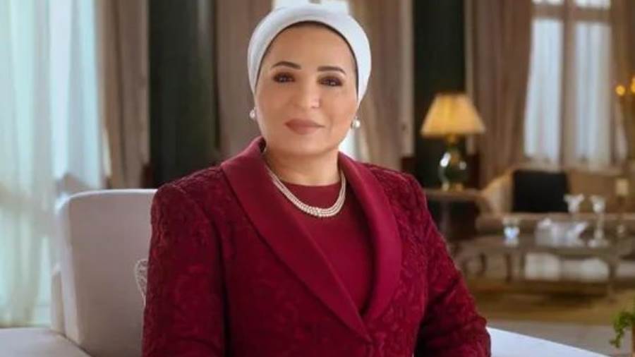 السيدة انتصار السيسى تهنئ أبناء مصر الأقباط بمناسبة عيد القيامة المجيد