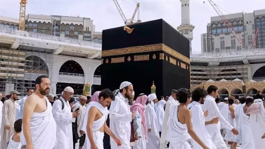 الترحيل ومنع دخول السعودية لـ 10 سنوات.. عقوبة المقيمين المخالفين لشروط الحج