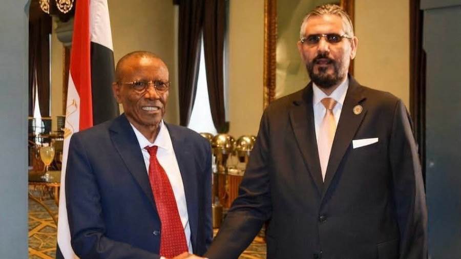 السفير الليبي بالقاهرة  يشارك في احتفالية عيد الإستقلال لجمهورية تشاد 