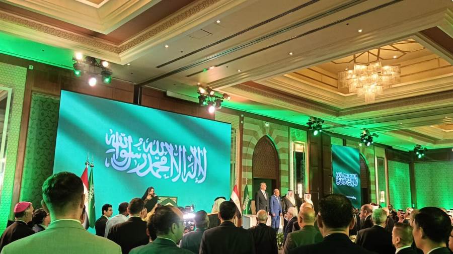 السفير السعودي: مصر في قلب المملكة.. والعلاقات بين البلدين نموذج راسخ للأخوة والتعاون