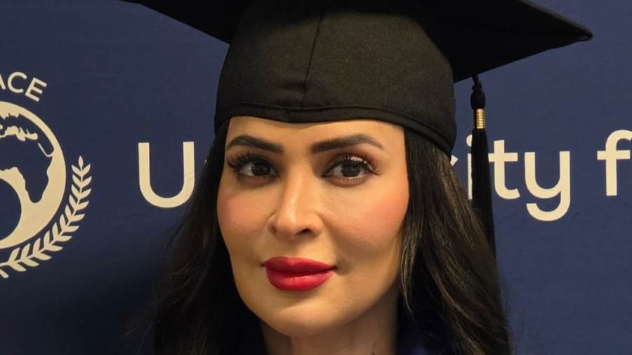 البحرينية الدكتورة لولوة بودلامة تتخرج من دبلوم التعايش السلمي وتعزيز السلام في جنيف