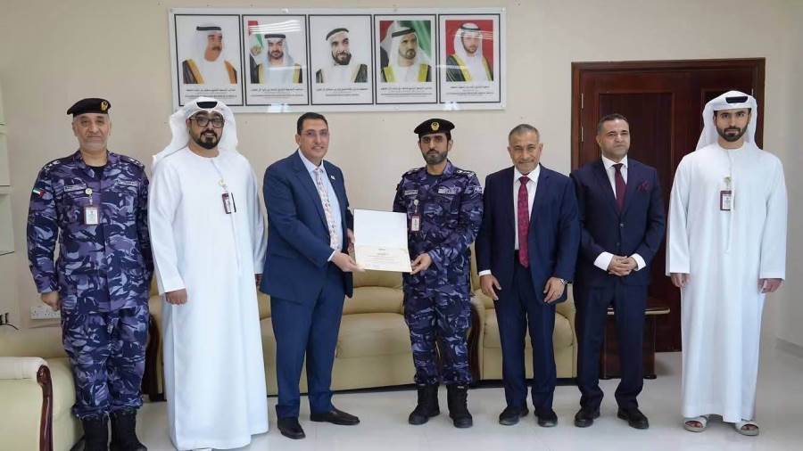 الدكتور عماد الفقي: التجربة الإماراتية في المراقبة الإلكترونية نموذج يستحق الدراسة والاستفادة