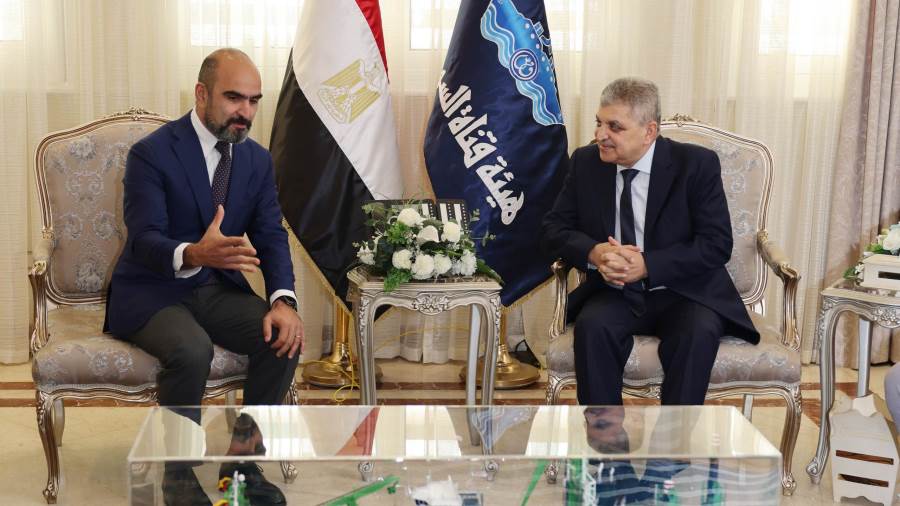 قناة السويس تبحث سُبل التعاون مع شركة  DEME البلجيكية 