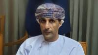 نصر العبري يطرح تساؤلات حول المكاسب السياسية والإعلامية لعُمان
