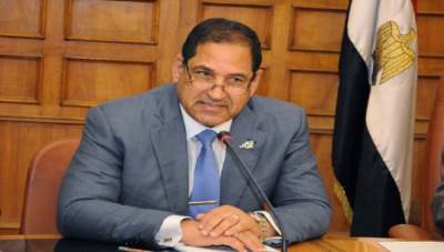 اللواء أحمد صقر محافظ الغربية