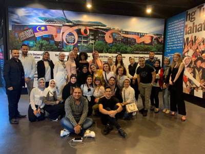 " إعلام مصر" تنظم ورشة عمل عن الإعلام الرقمى بماليزيا 