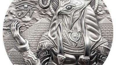 مؤسس مبادرة شمس مصر يقاضي موقع امازون لاصدارة عملة تذكارية باسم رع اله الشمس