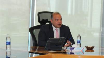 رئيس البورصة يلتقي أطراف السوق لتطوير وتنمية صناعة الأوراق المالية