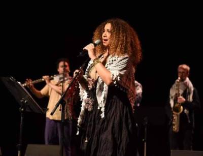 النور والأمل وزيزى عادل وغالية التونسية فى القلعة