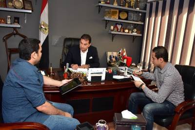    اللواء حاتم باشات :القضاء على التعريفة الجمركية بالقارة الإفريقية يحول المنطقة إلى سوق عالمى