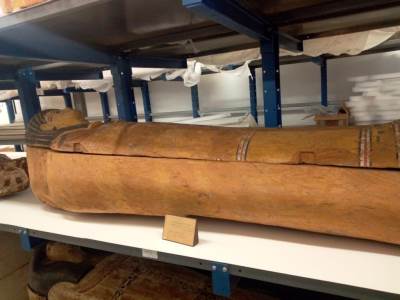 المتحف القومي للحضارة المصرية بالفسطاط يستقبل 17 تابوتًا ملكيًا لترميمها وتجهيزها للعرض 