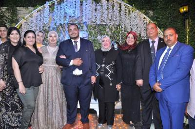 "السوق العربية" يهنئ الدكتور محمد عبد الفتاح بخطوبة نجله على الآنسة أسماء محسن