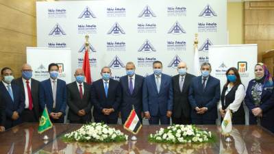 البنك الأهلى المصري وجامعة بنها يوقعان بروتوكول لميكنة متحصلات الطلبة والعاملين 