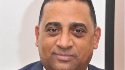 «مصلحة الجمارك» تطرح «حلولا جذرية» لتسهيل نظام الإفراج المسبق