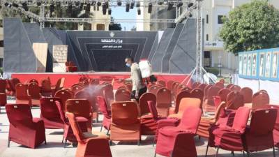 الإنتاج الثقافى يواصل عمليات التعقيم والرش ضد فيروس كورونا  