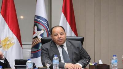 الحكومة تقر إعفاءات ضريبية جديدة بقانون القيمة المضافة