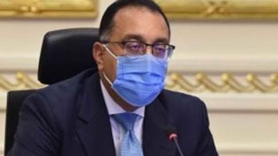 رئيس الوزراء يستعرض تقريرا حول أداء البورصة المصرية خلال 2020