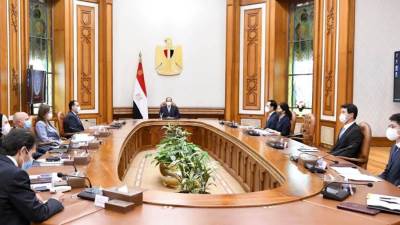 السيسي يستقبل الرئيس التنفيذي للشركة الكورية العالمية "هيونداي روتم"