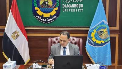 جامعة دمنهور تختتم مع المجلس الأعلى للجامعات أعمال تقييم خطتها للتحول لجامعة ذكية