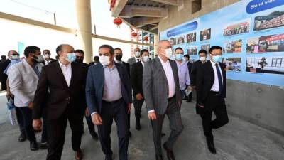 وزير الإسكان يشهد احتفالية الانتهاء من الأعمال الخرسانية لأعلى برج في أفريقيا بالعاصمة الجديدة