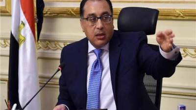 رئيس الوزراء يتفقد مشروع القطار الكهربائى من "عدلى منصور- العاصمة الإدارية"