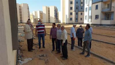 الإسكان توجه بسرعة توصيل المرافق لوحدات "سكن لكل المصريين" بحدائق العاصمة