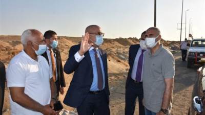 جولة تفقدية مفاجئة لوزير الاسكان بمشروعات القاهرة الجديدة