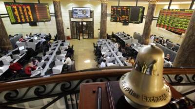 صعود 14 قطاعا في البورصة المصرية.. النقل والعقارات فى الصدارة