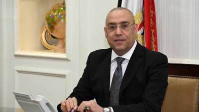 الجزار يتابع الموقف التنفيذي لمشروع أبراج "الداون تاون" بالعلمين الجديدة