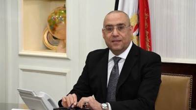 وزير الإسكان: تنفيذ وقرب إنشاء 6720 شقة بمشروع "سكن لكل المصريين" بأسوان الجديدة