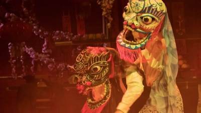 "الأنسة جولي" تحتفل برأس السنة الصينية ضمن فاعليات ايزيس 