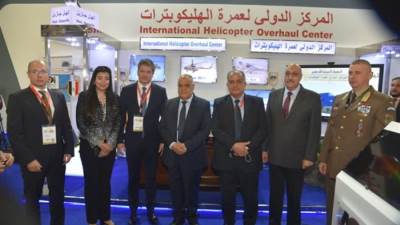 مباحثات بين «العربية للتصنيع» ووفد عسكري مجري على هامش معرض ايدكس 2021