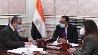 رئيس الوزراء يتابع المشروعات المنفذة ضمن المرحلة الأولى من "حياة كريمة"