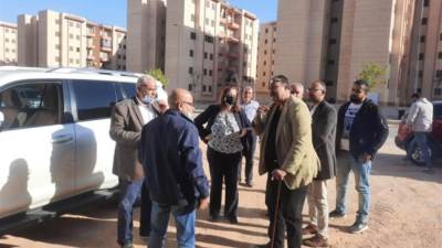 مسئولو"الإسكان" يتفقدون شقق مبادرة “سكن لكل المصريين” بأكتوبر الجديدة