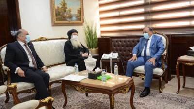 وزير التنمية المحلية يستعرض مع رئيس لجنة التضامن الاجتماعي بالنواب والأنباء بولا مطران طنطا مشروعاً خدمياً