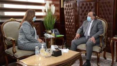 وزير التنمية المحلية يتابع مع محافظ دمياط معدلات تنفيذ مشروعات "حياة كريمة"