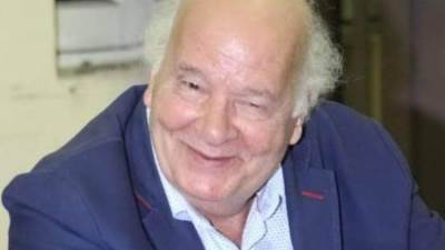 أبوالحسن سلام رئيسا للجنة تحكيم مهرجان القاهرة الدولي للمسرح التجريبي 