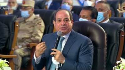 الرئيس السيسي: "أهلا وسهلا بالقطاع الخاص.. إحنا محتاجينه معانا"