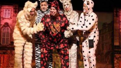 "القطط" يحتفي مع مدن القناة بالعام الجديد