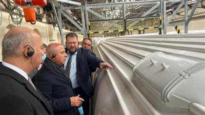 الوزير: الالتزام التام بالمواصفات الفنية ومواعيد توريد العربات للصفقة الأضخم في تاريخ سكك حديد مصر 