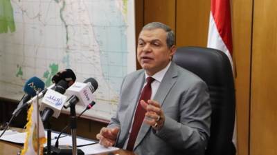 القوي العاملة : تعيين 7353 منهم 79 "قادرون باختلاف" بالقاهرة