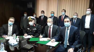 وزير الكهرباء يشهد توقيع مذكرة تفاهم بخصوص إمكانية إنشاء سفينة للعمل كمحطة كهرباء عائمة