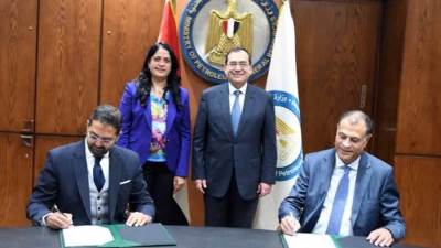 وزير البترول يشهد توقيع عقد مشروع التحول الرقمى في ابوقير للأسمدة مع شركة SAP