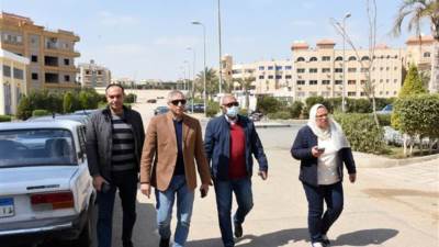 مسئولو " الإسكان " يتفقدون مشروعات التطوير والخدمات بالقاهرة الجديدة‏
